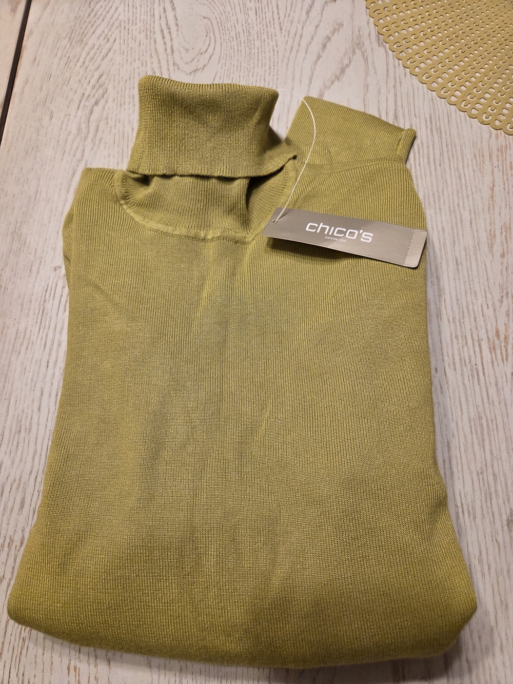 Chico's Olive Green Turtleneck Sweater Size 1( Medium) NWT